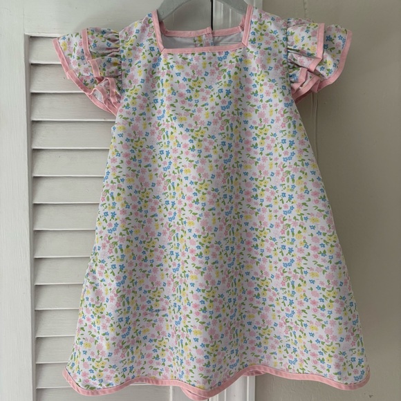 The Yellow Lamb Other - Floral Ruffle Dress with Pink Trim Size 2T